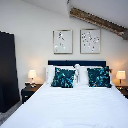 The Garnet Suite Manchester Extérieur photo