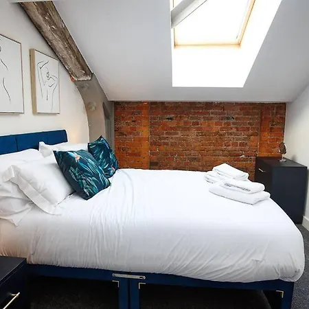 The Garnet Suite Manchester Extérieur photo